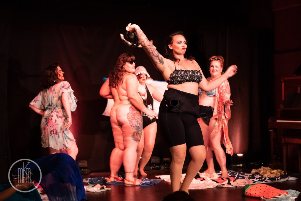 Vancouver Island Vixens: Sweet Summer Nights